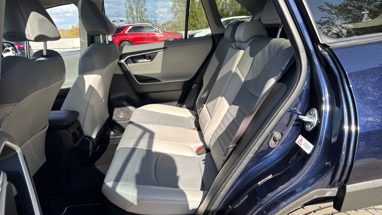 Toyota RAV4 2.5 VVT-i Hybrid Excel 5dr CVT 2WD Hybrid Estate